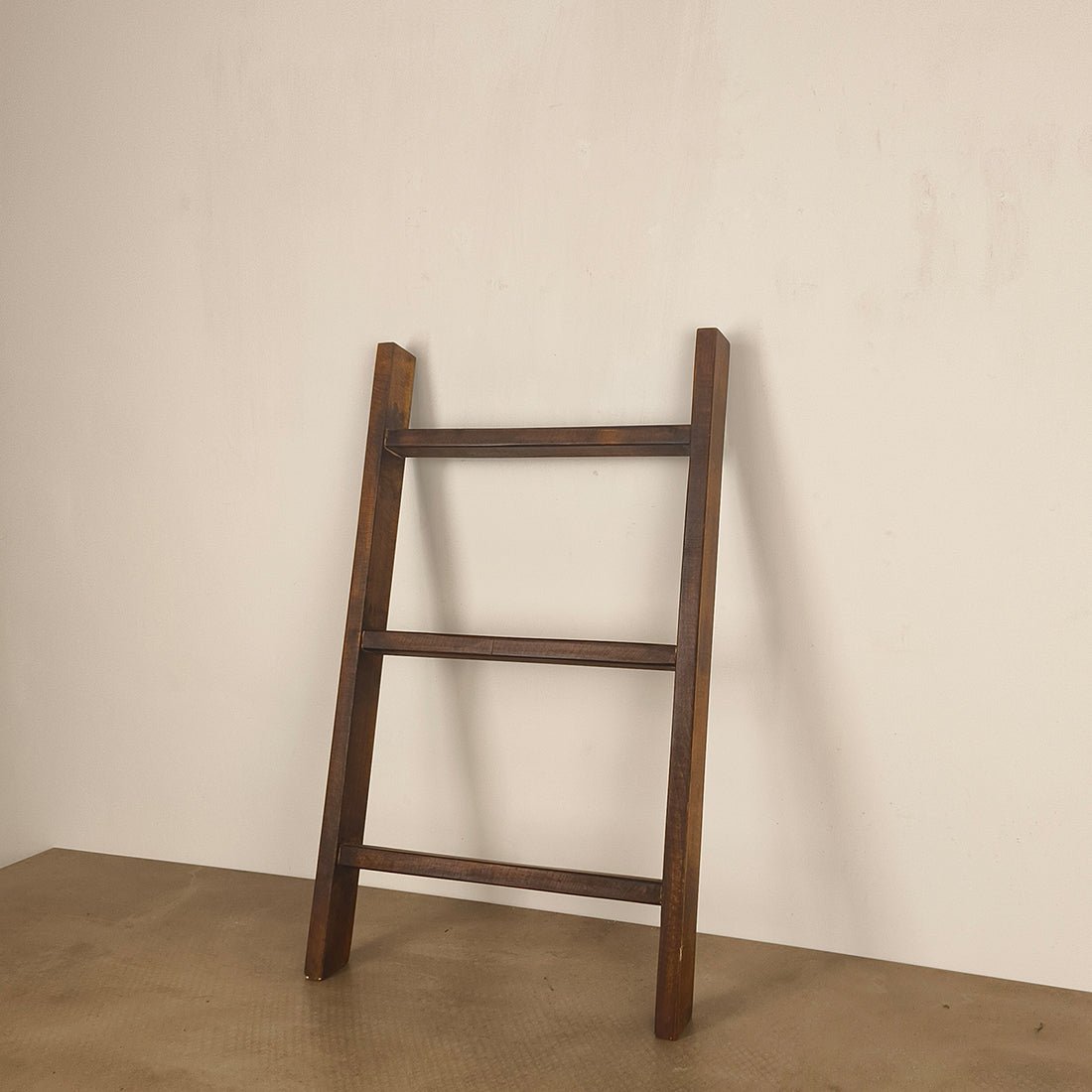 HIGHNESS Wooden Kitchen Ladder - Image 6